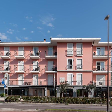 Hotel Rudy Riva del Garda Luaran gambar